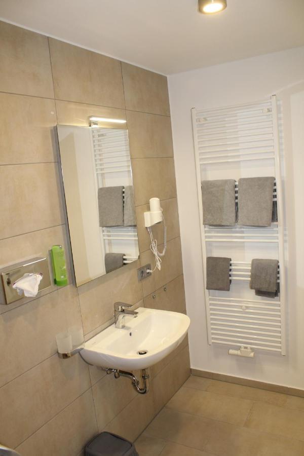 וייכטאך Garni Hotel Schmaus מראה חיצוני תמונה
